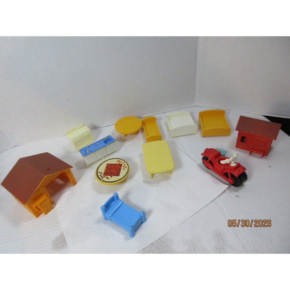 Vintage Dollhouse Furniture Lot of 12 Mattel 1970-80 CBS Blue Box Mixed Accesso